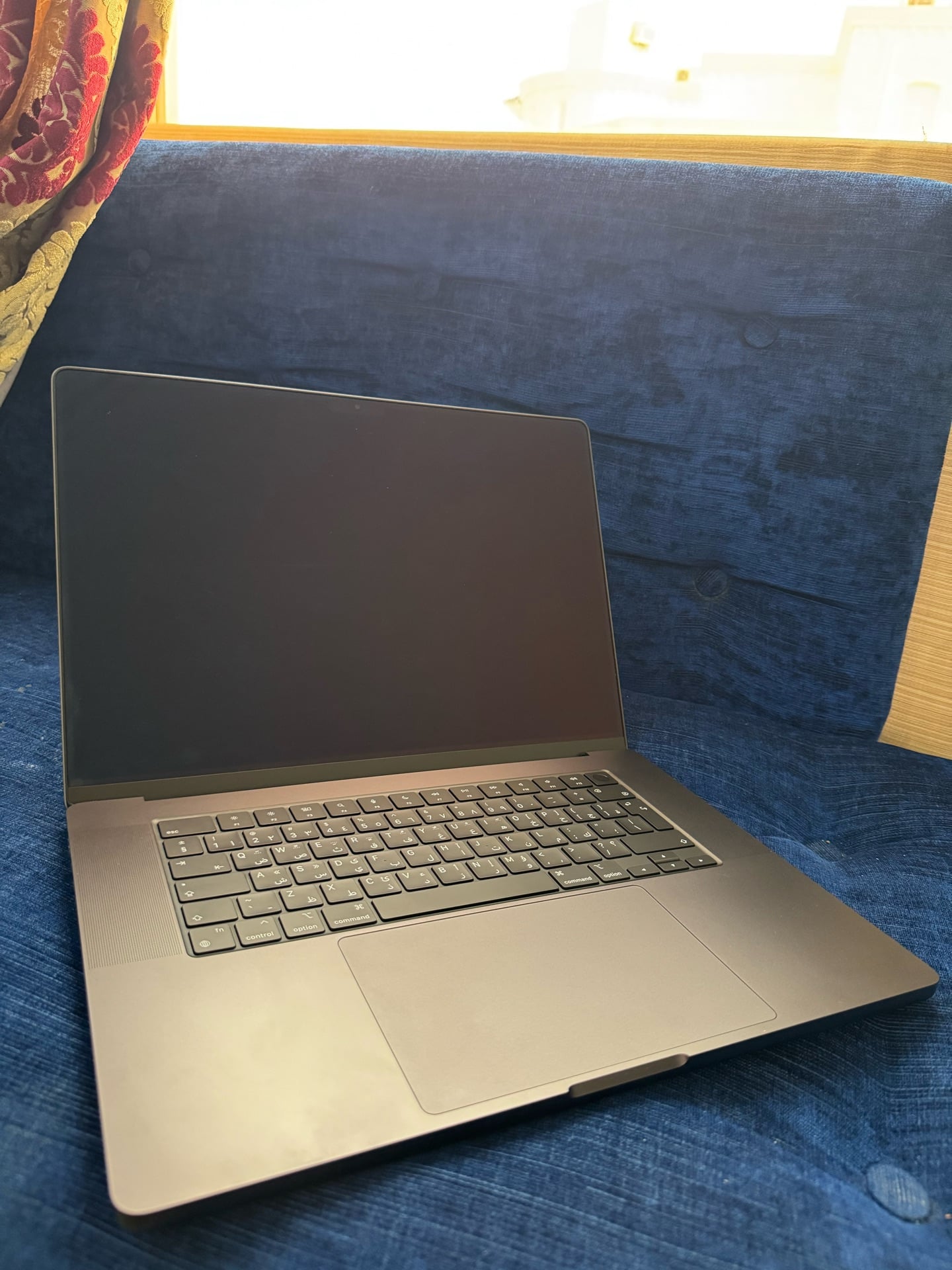 Macbook pro m4 max 48/1tb 16” - Image 2