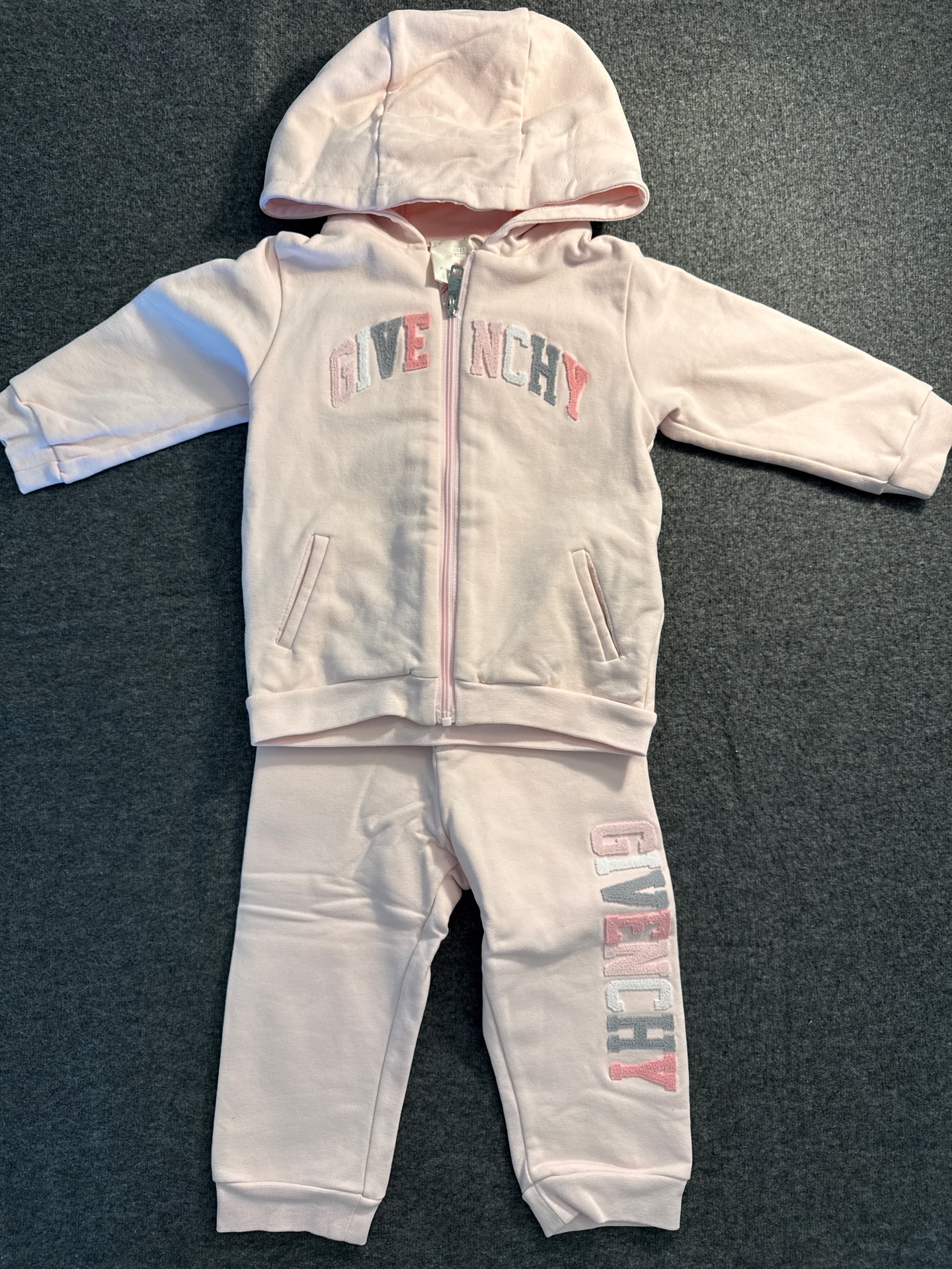 GIVENCHY - 3 pieces set - Image 2