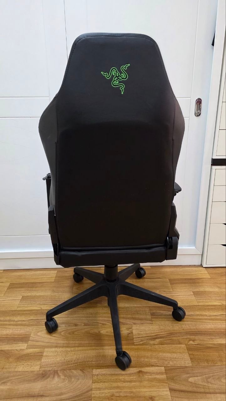 Razer Edition Tarok Ultimate Gaming Chair by Zen - Image 3