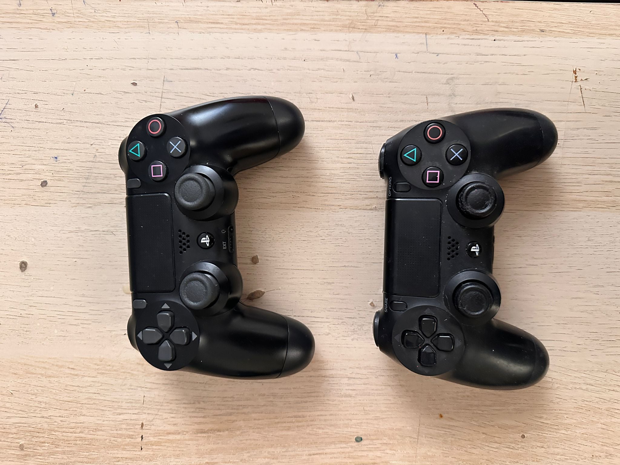 PS4 with Controller - FIFA 22 Qatar Wordcup Version + GTA 5 - Image 3