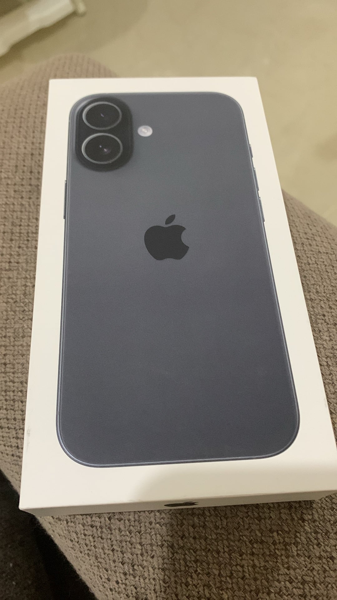 Brand new iPhone sealed box not open - Image 3