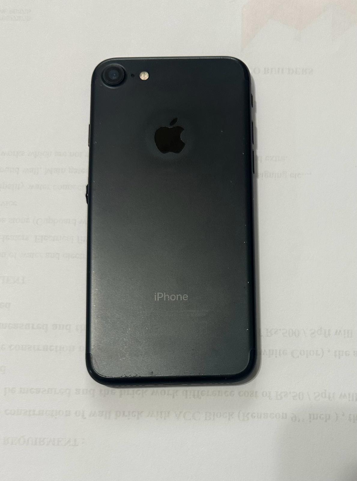 Iphone 7 32 GB in good condition for sale - Image 3