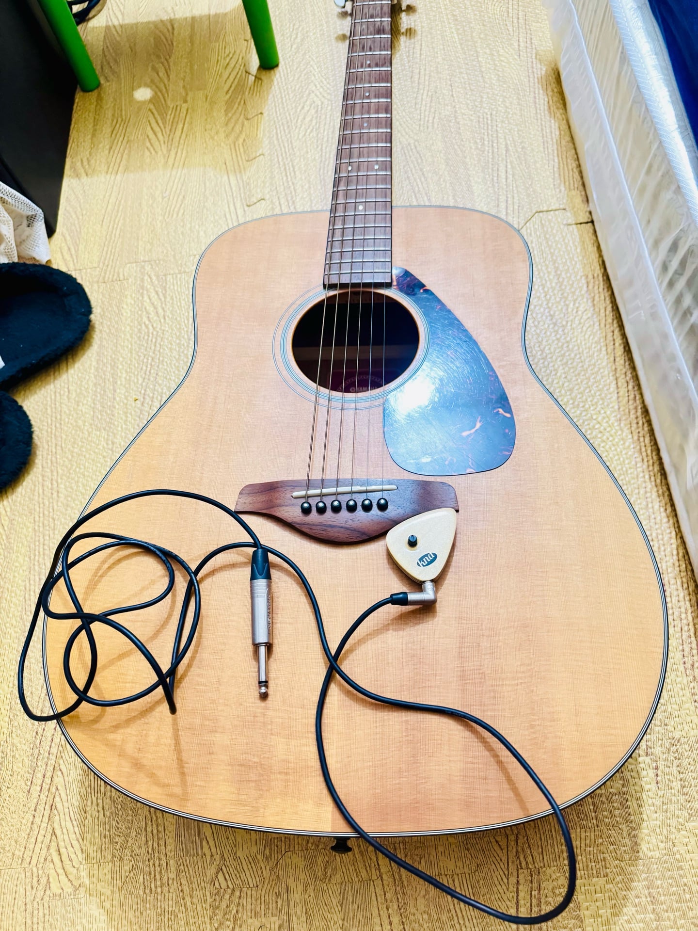 Yamaha fg700ms Acoustic Guitar - Image 1