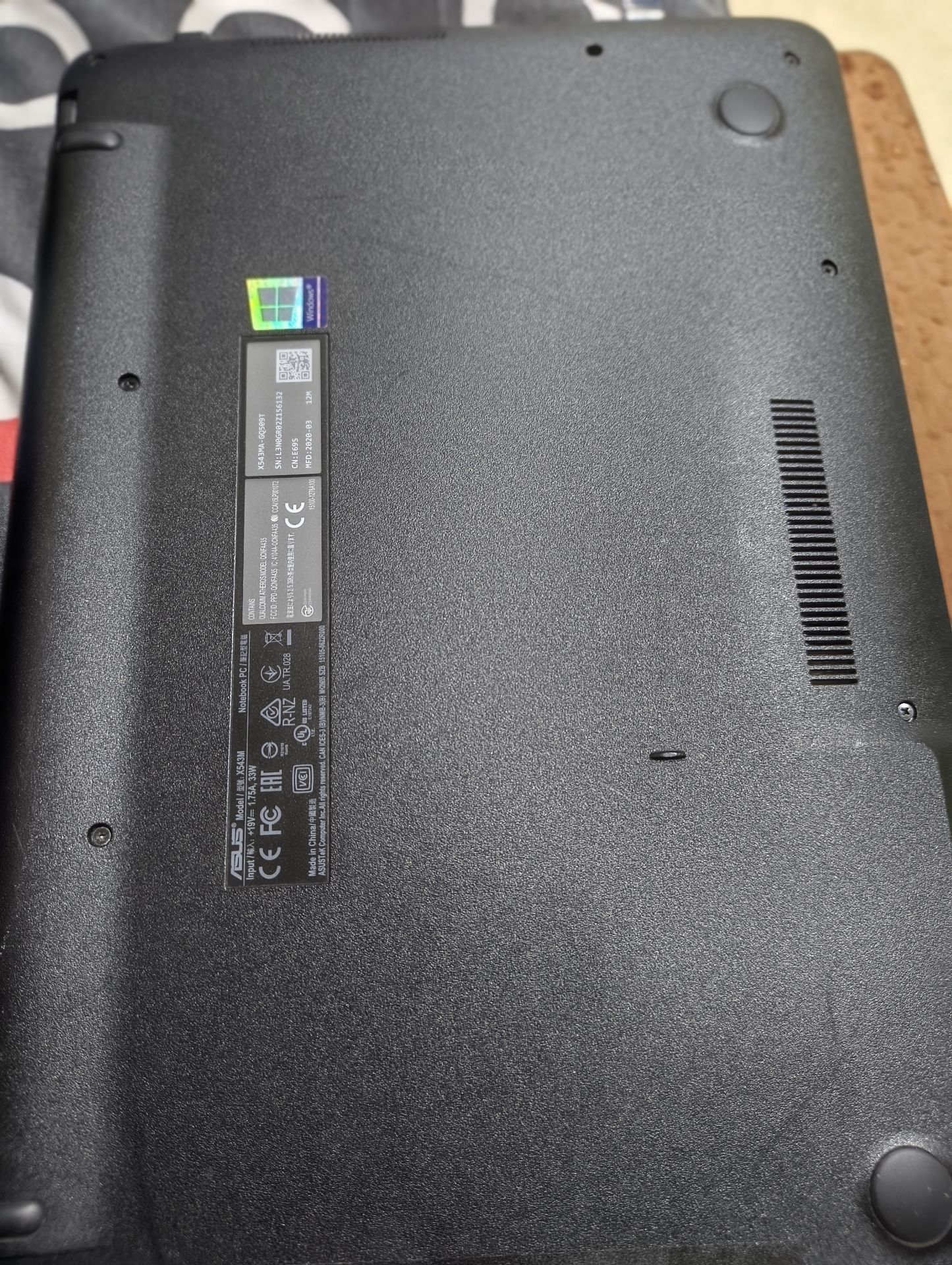 Asus VivoBook 15.6" Laptop | Clean Condition | Perfect for Students & Daily Use - Image 3