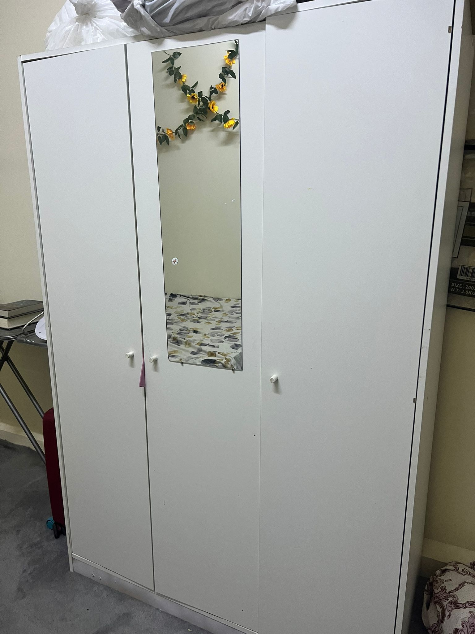 King Bed and Cupboard  - Image 2