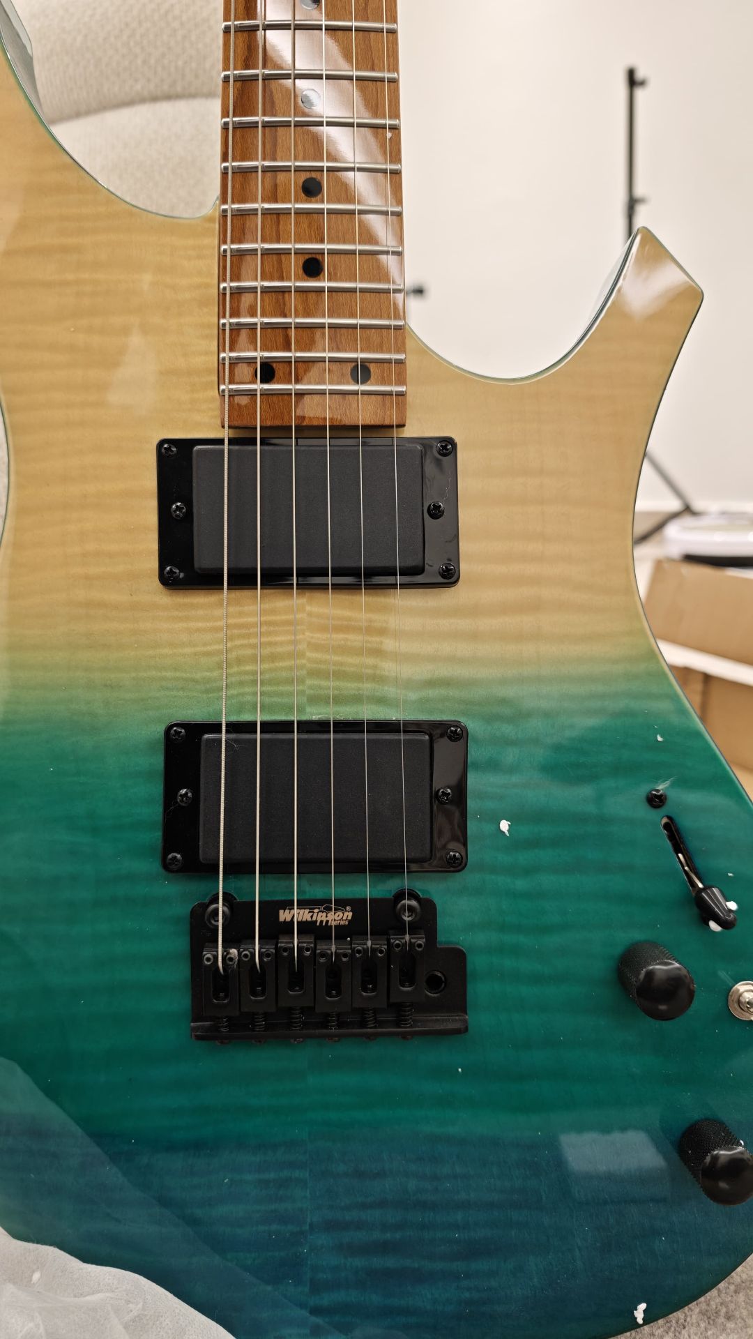 Electric Guitar -High Quality  - Image 4