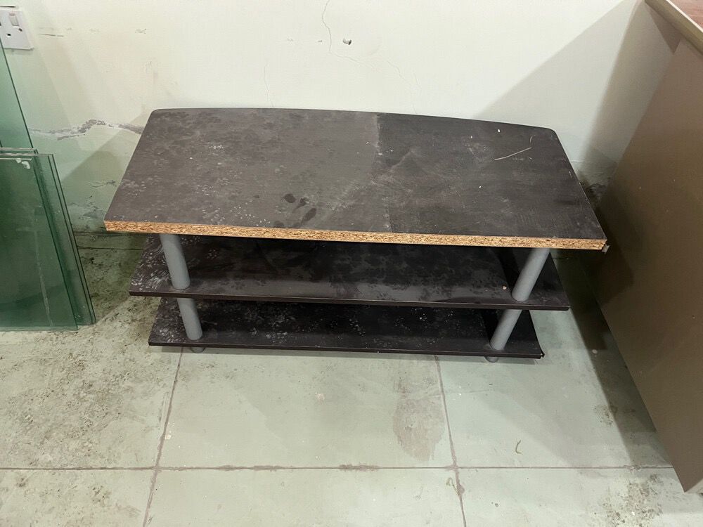 used office table for sale - Image 3