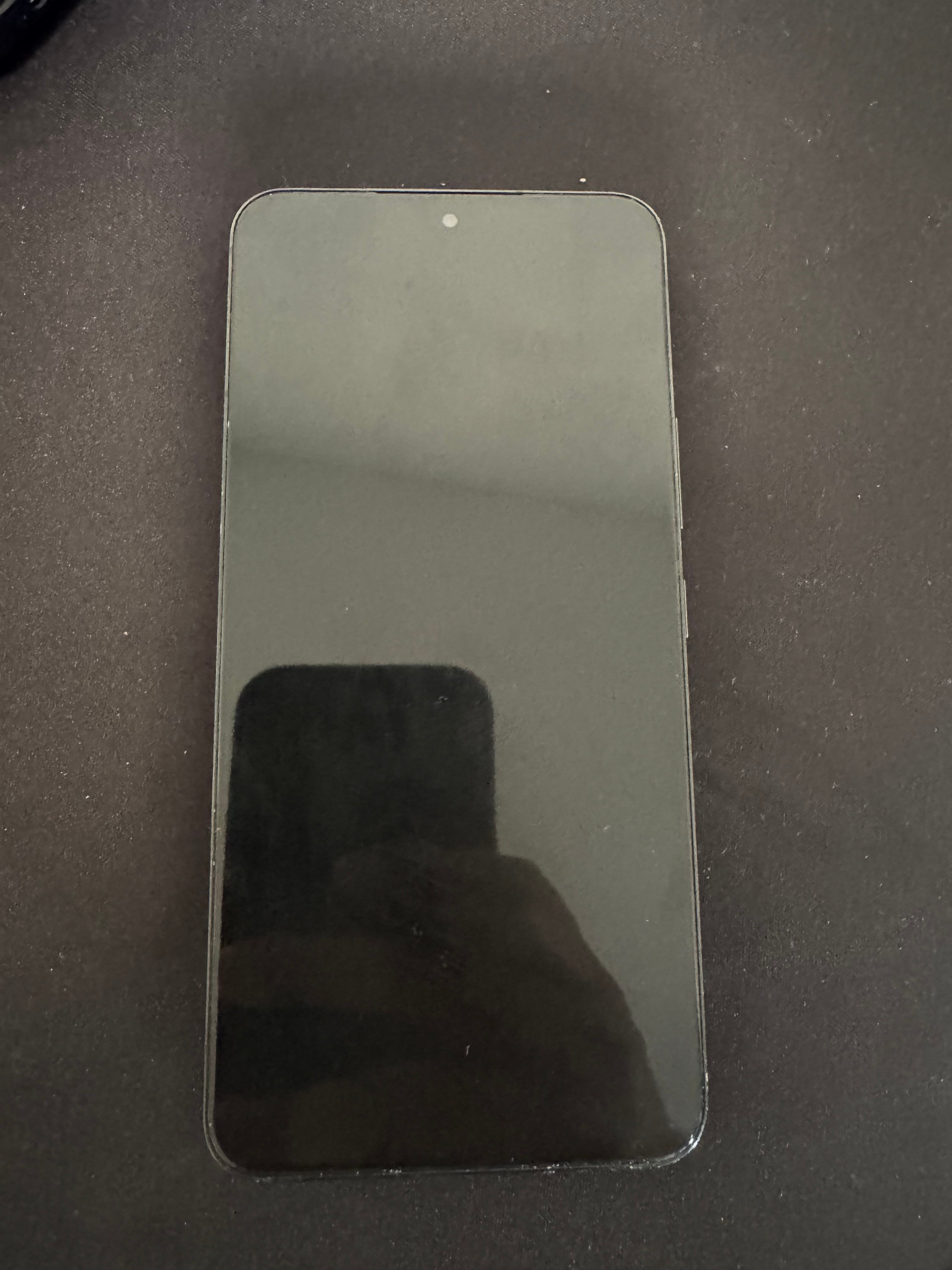 Samsung Galaxy S22 (urgent sale) - Image 2