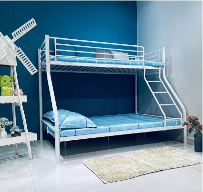 Twin Bunk Bed with mattress for family. - Image 2