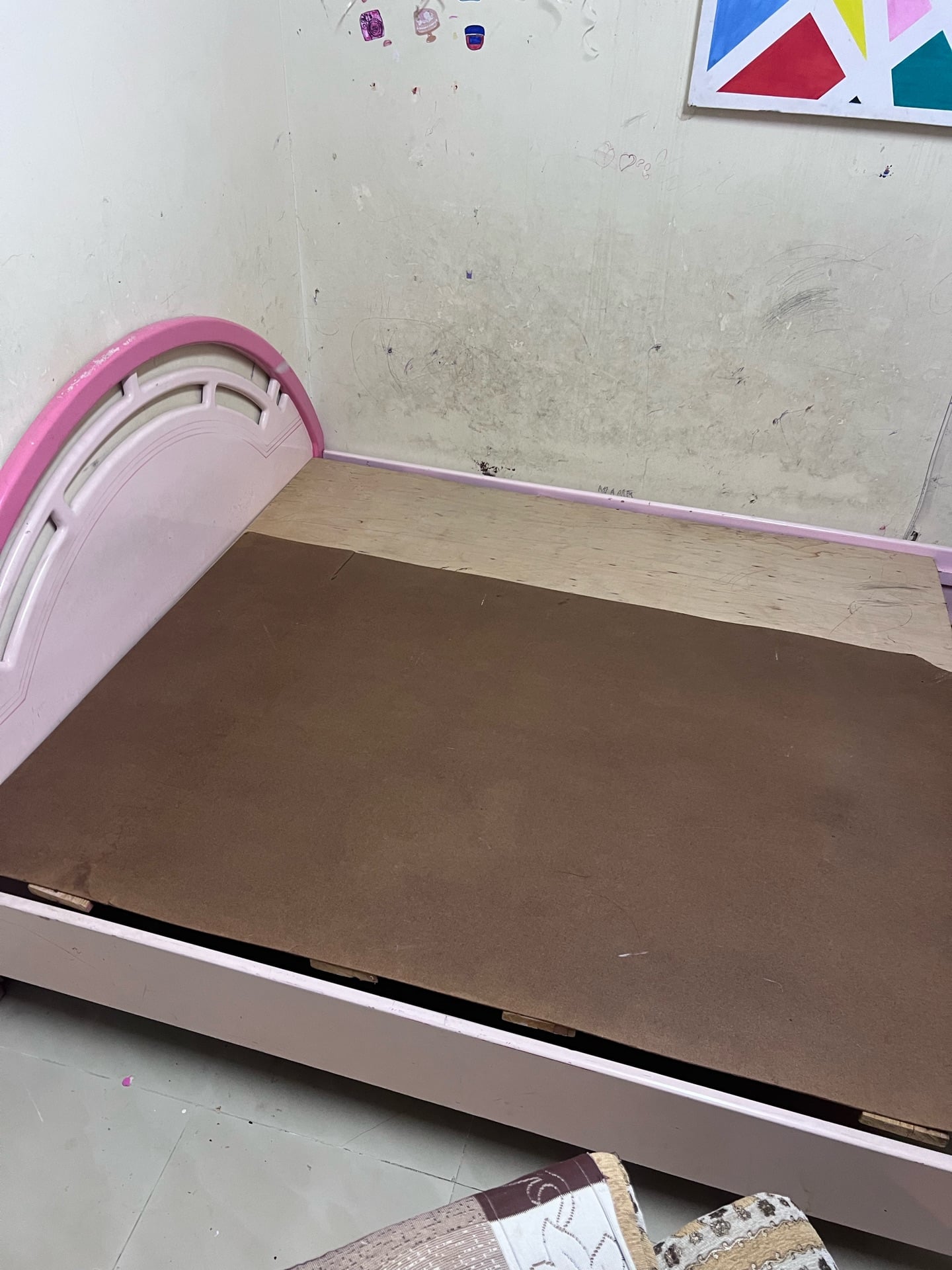 King seize bed frame for sale - Image 4