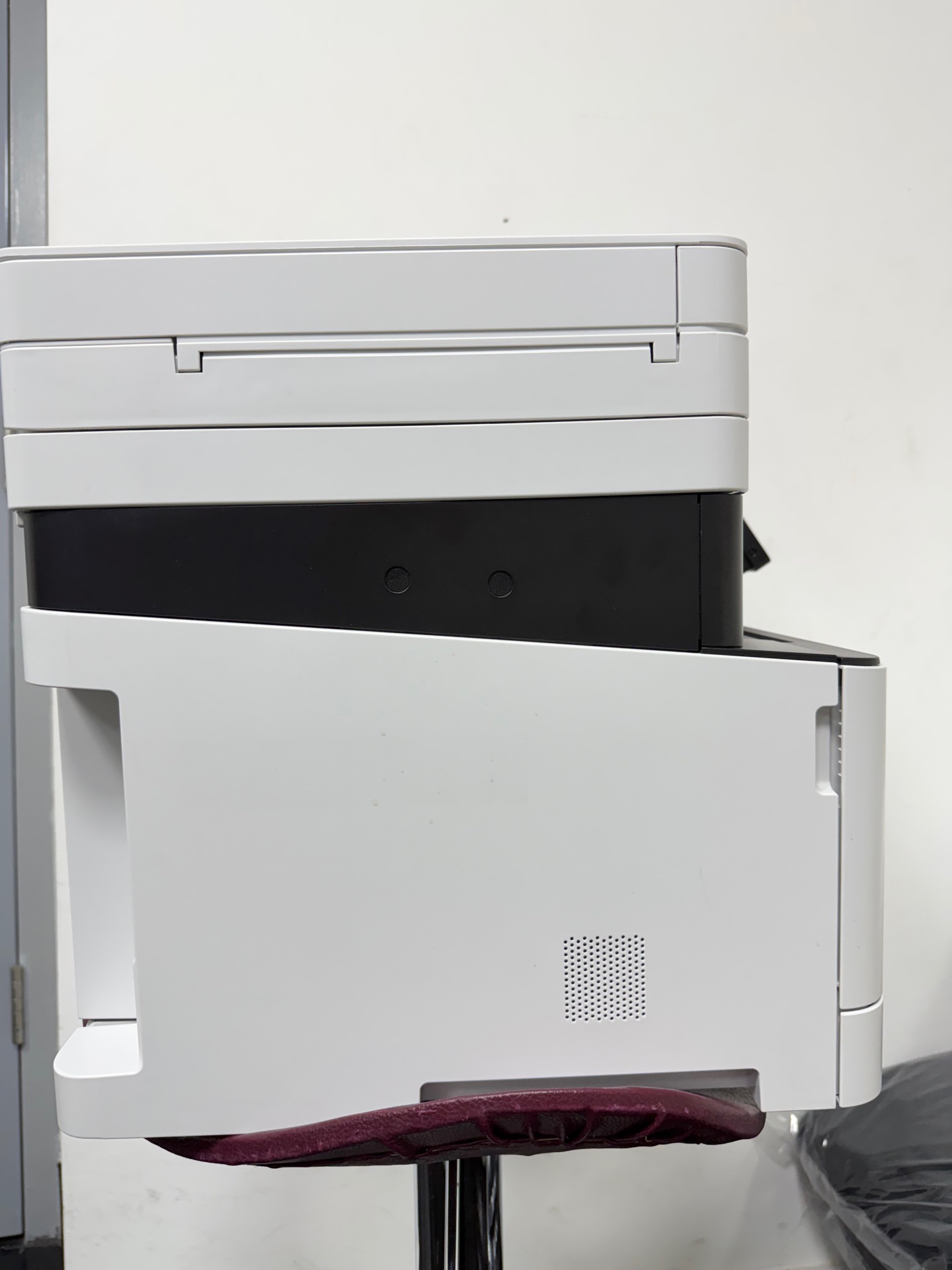 Canon i-SENSYS MF655Cdw color laser all-in-one printer. - Image 6