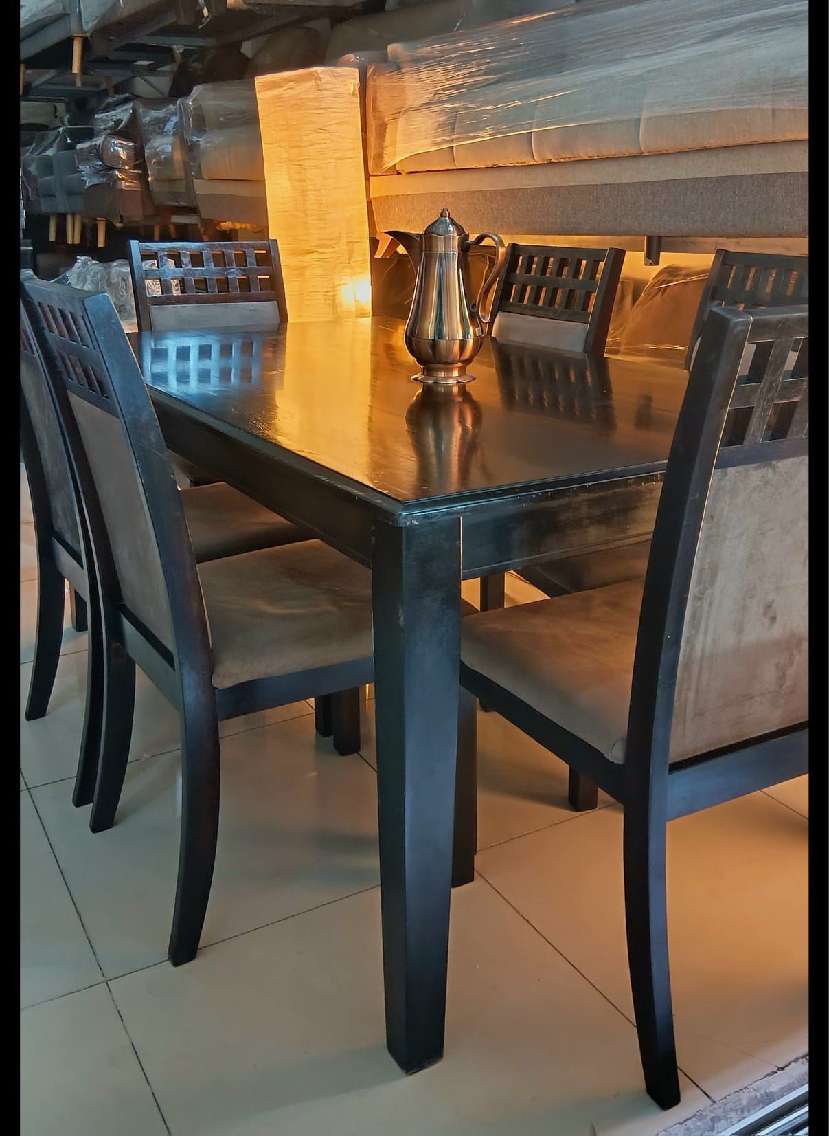 Dining with chair  - Image 2