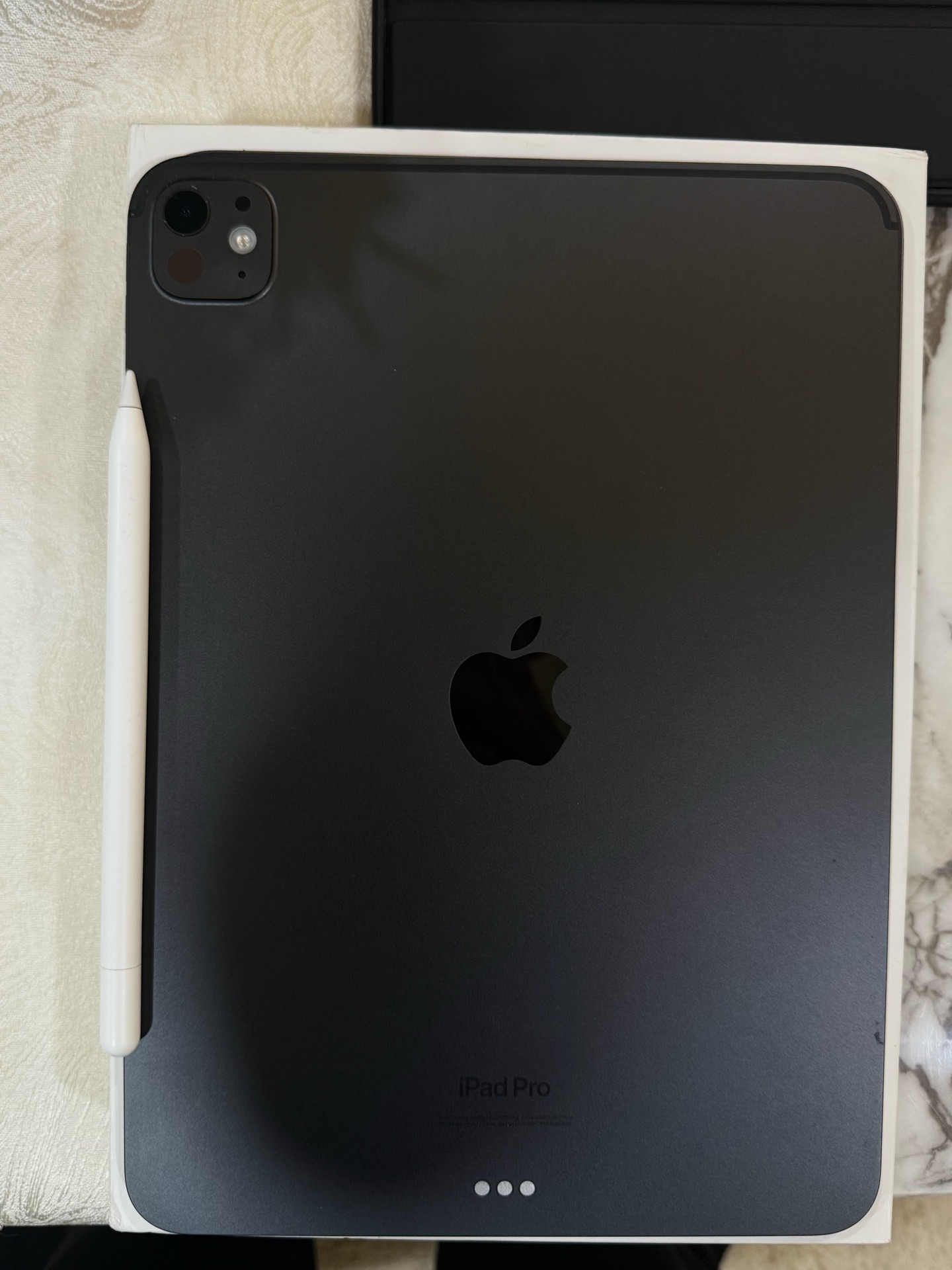 Ipad pro M4 256gb with the apple pencil - Image 2