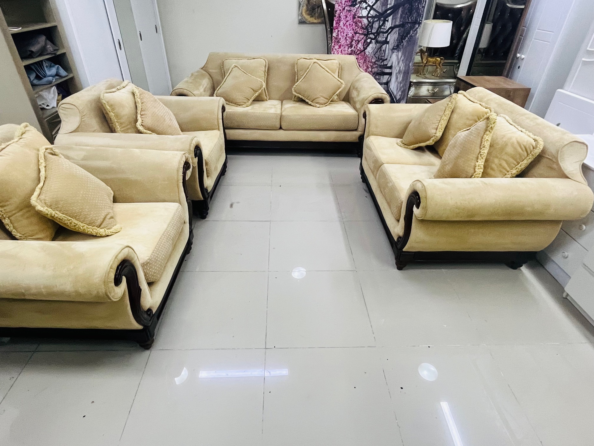 Sofas set for sale - Image 1