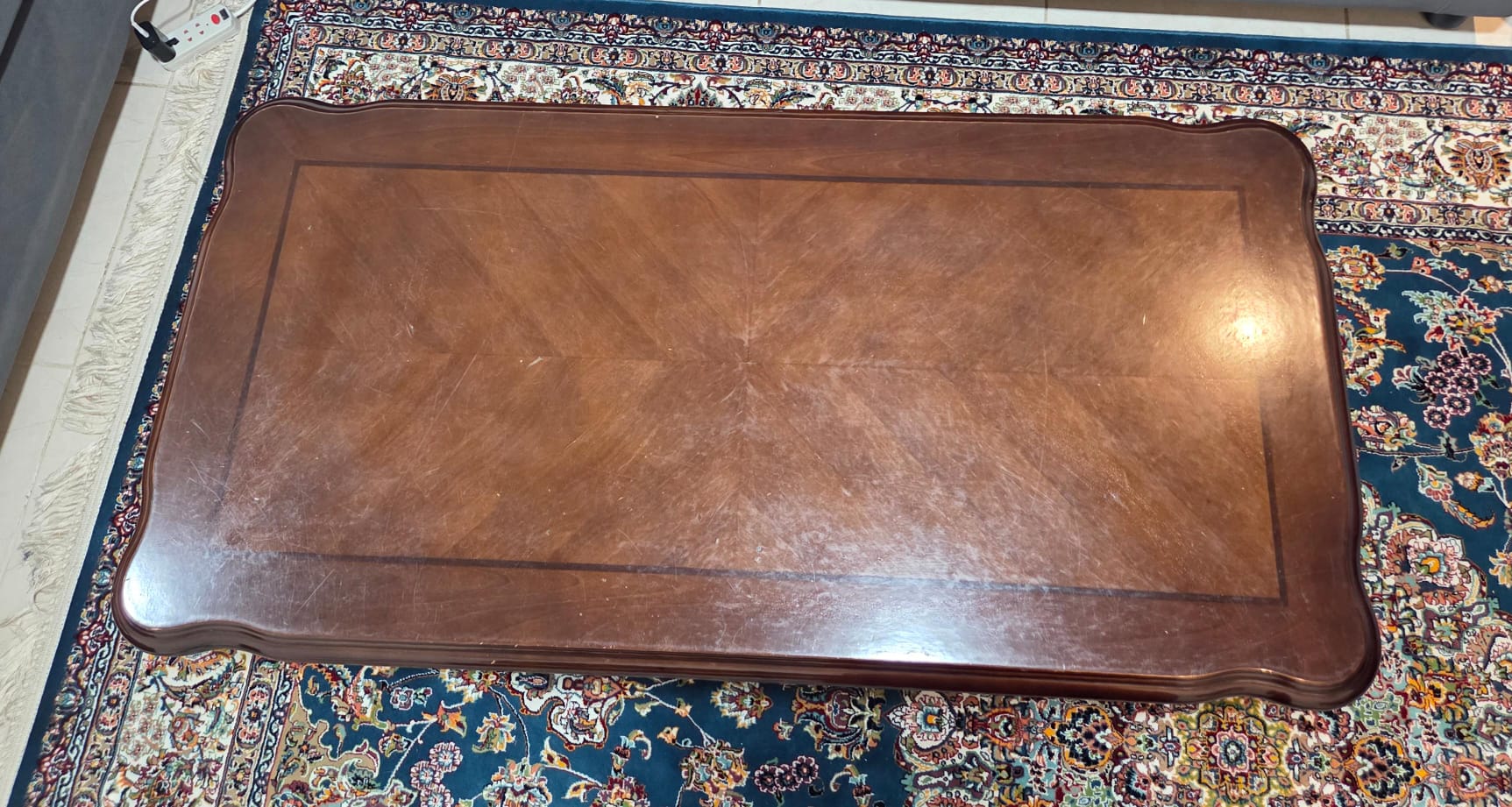 Classic Wooden Coffee Table with 2 Side Tables - Image 2