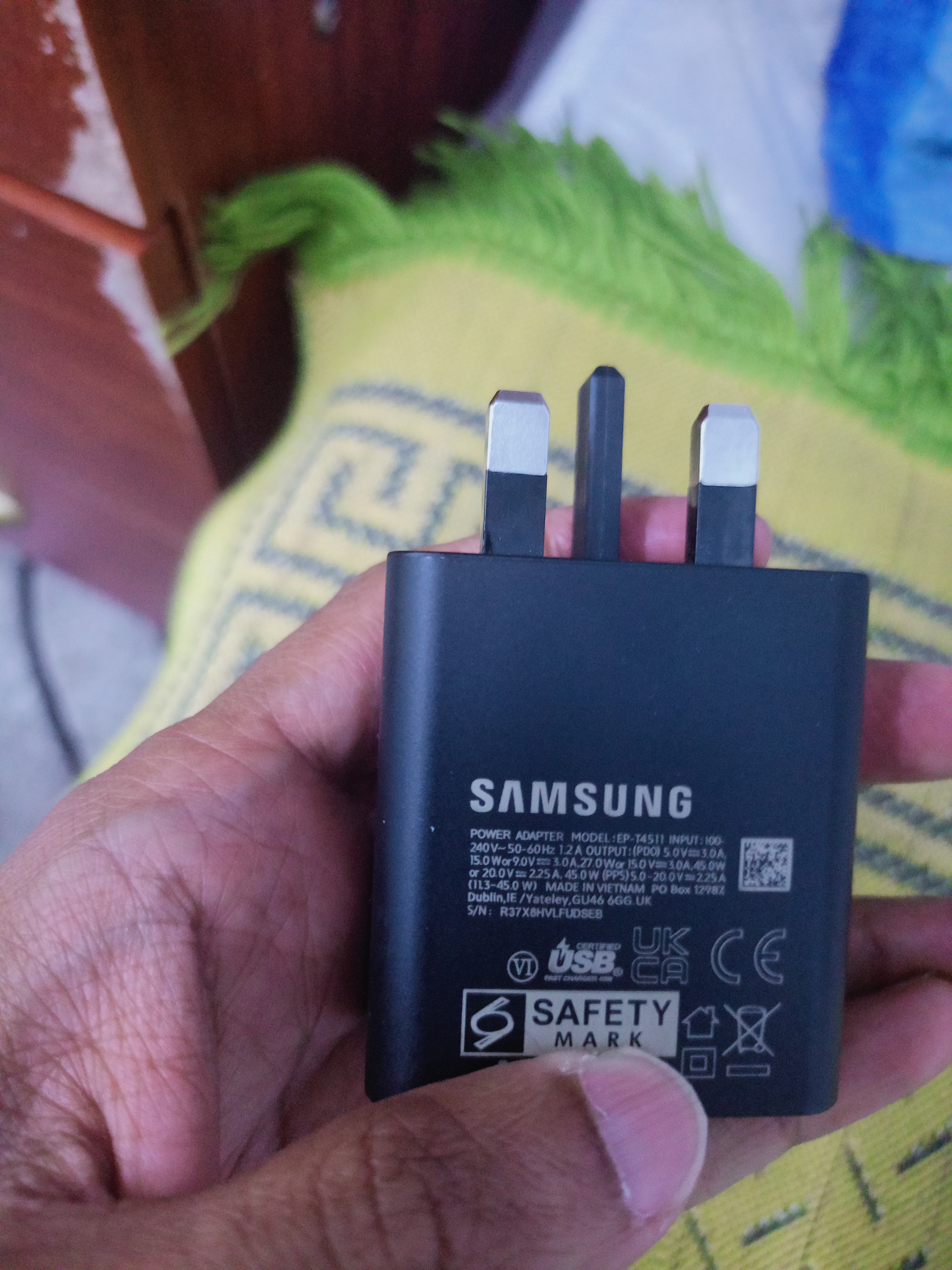 Samsung 45 wt Vietnam original adapter available  - Image 4