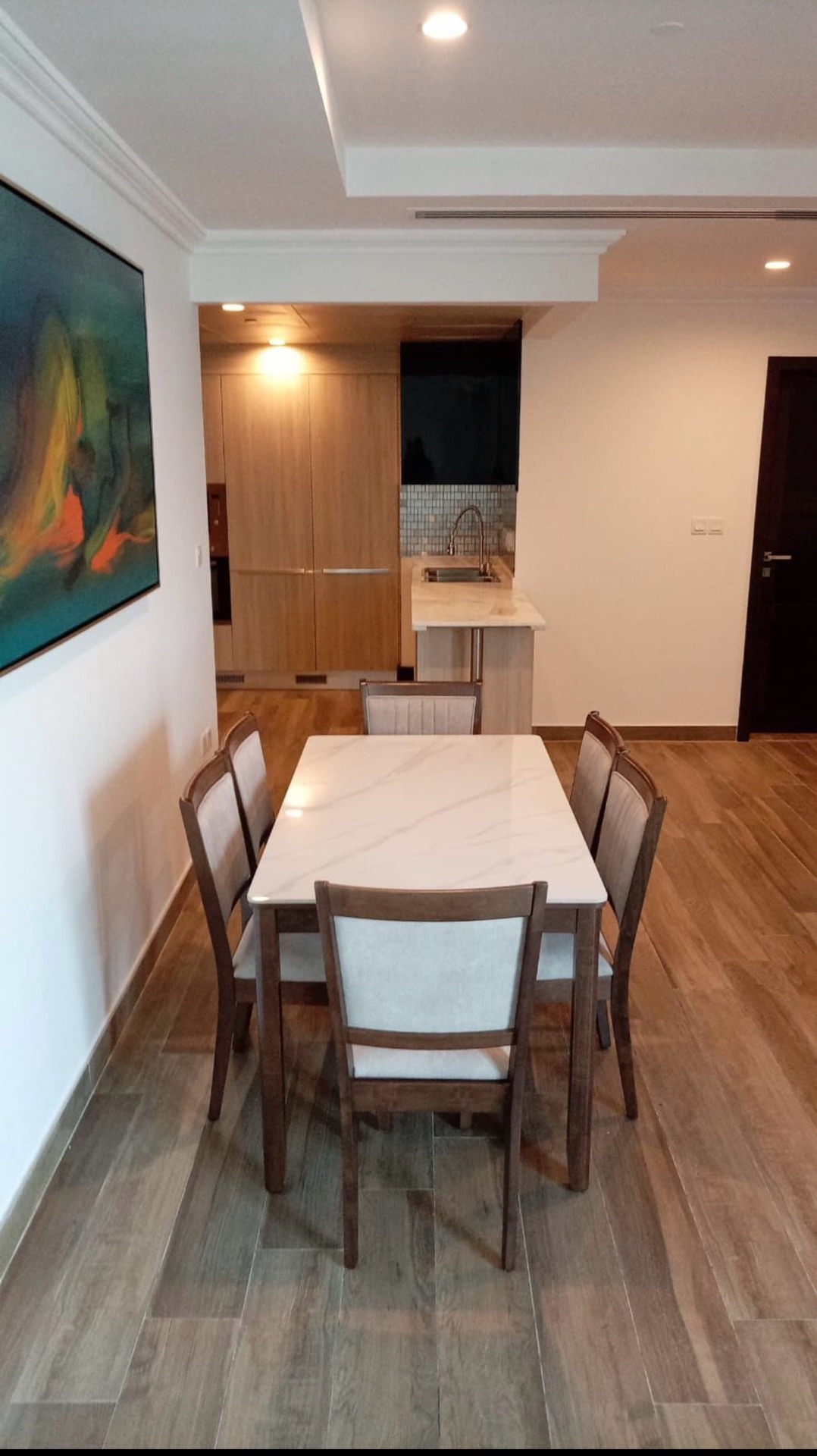 New dining table and 6 chairs.  - Image 2