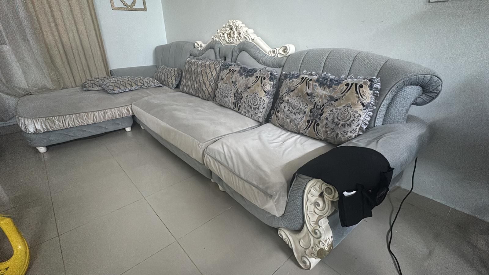 Elegant L-Shape Luxury Sofa - Image 1