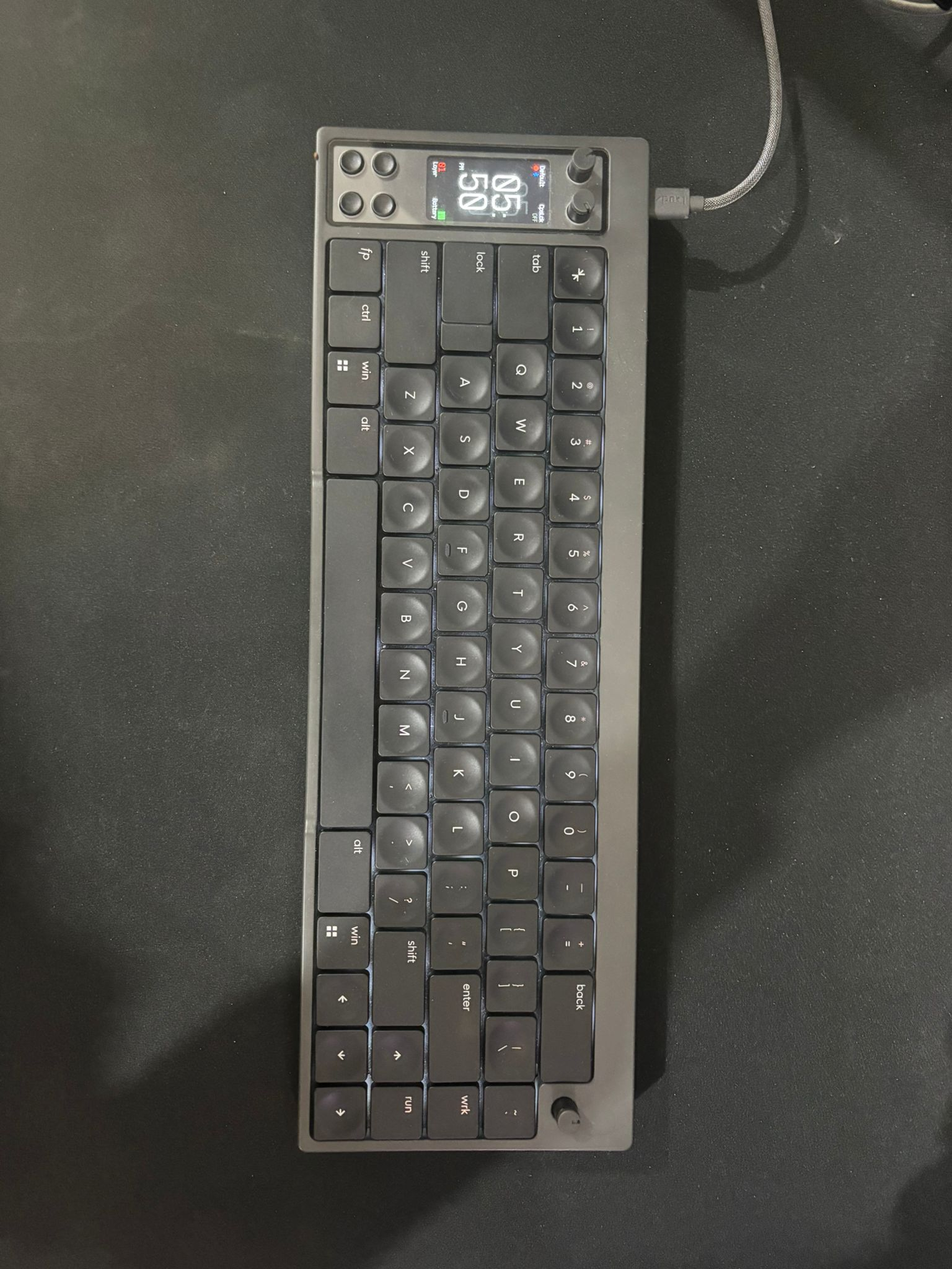 Work Louder Nomad E mechanical keyboard with display (barely used) - Image 3