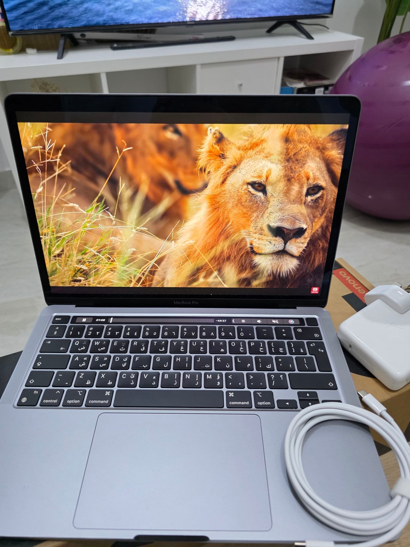 13" Macbook Pro M2 8/256Gb Gray - Image 1