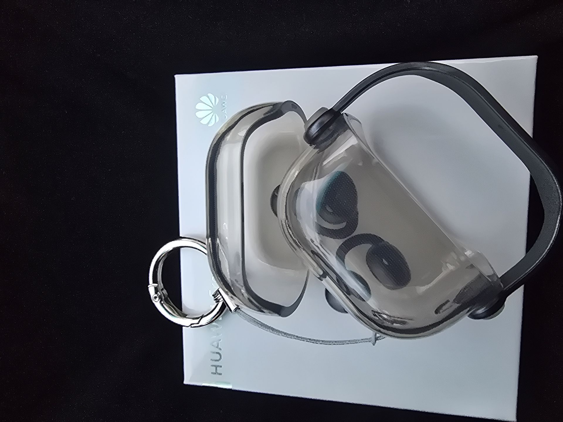 Huawei FreeClip 2 with Case - Image 9