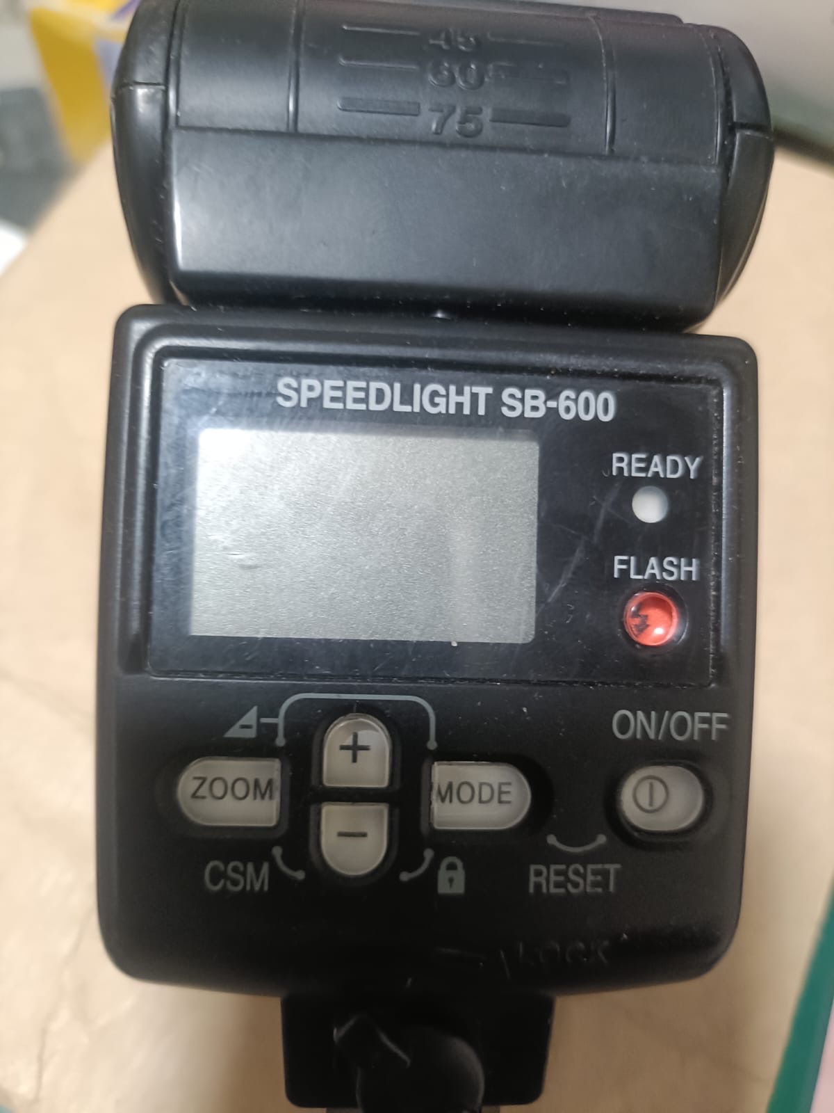Nikon flashlight SB-600 - Image 1