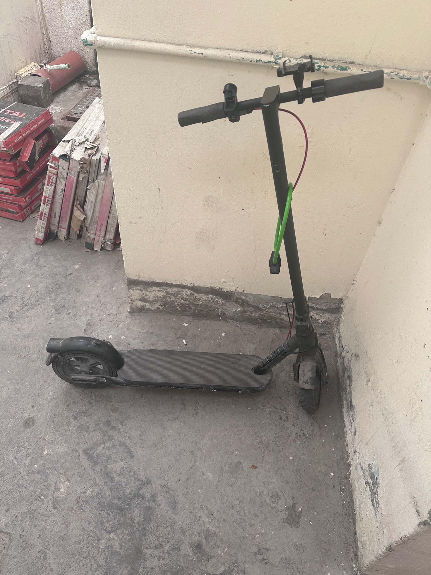 Xiaomi scooter 4 - Image 2