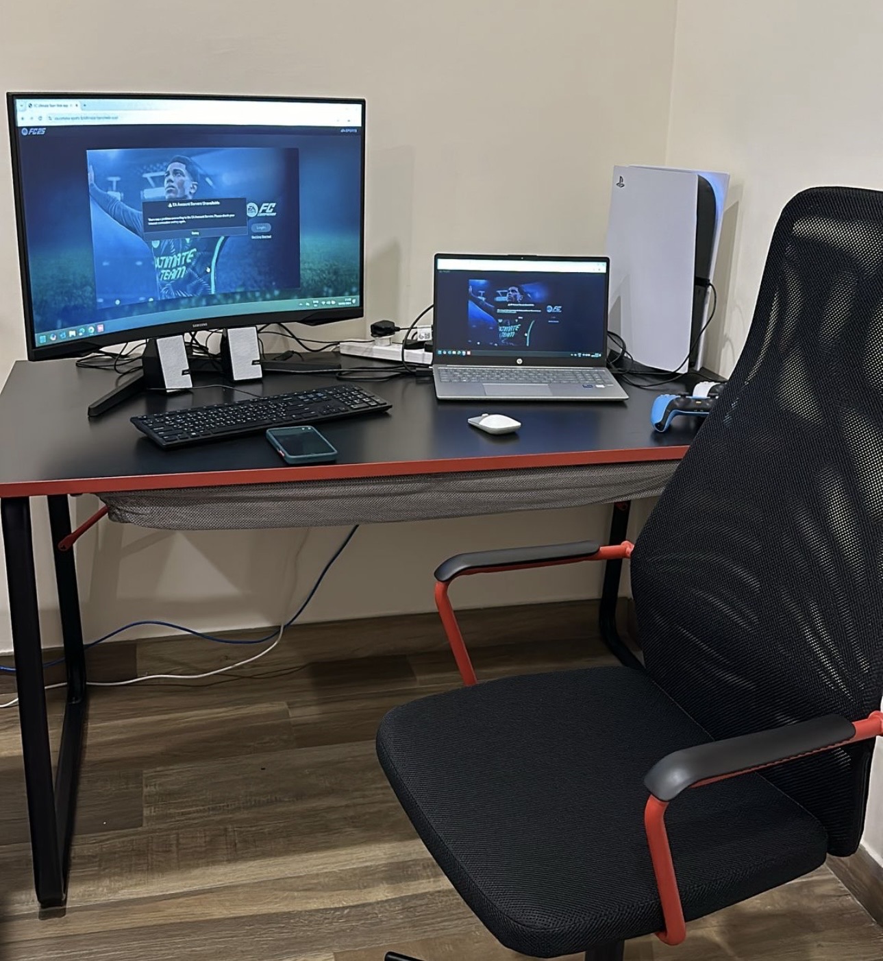 Gaming chair & Desk - Image 2