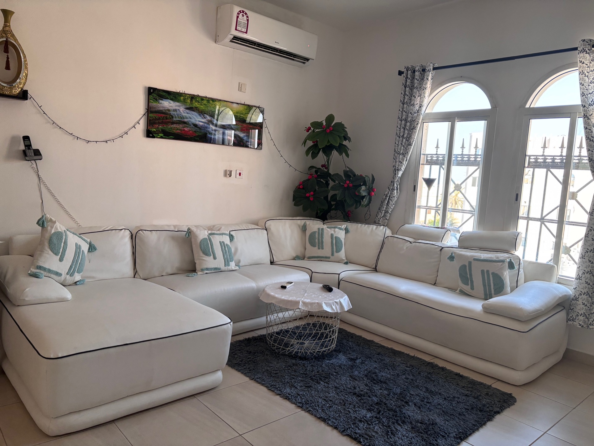 Large L shape white sofa perfect condition  - Image 4