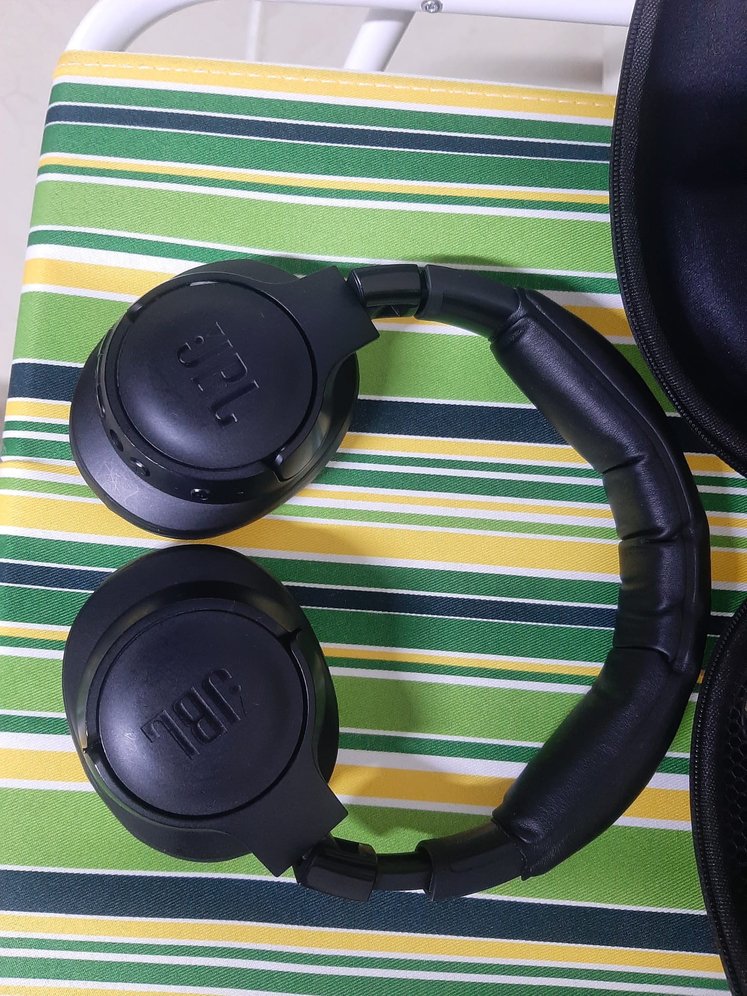 JBL T760 Headphones - Image 7