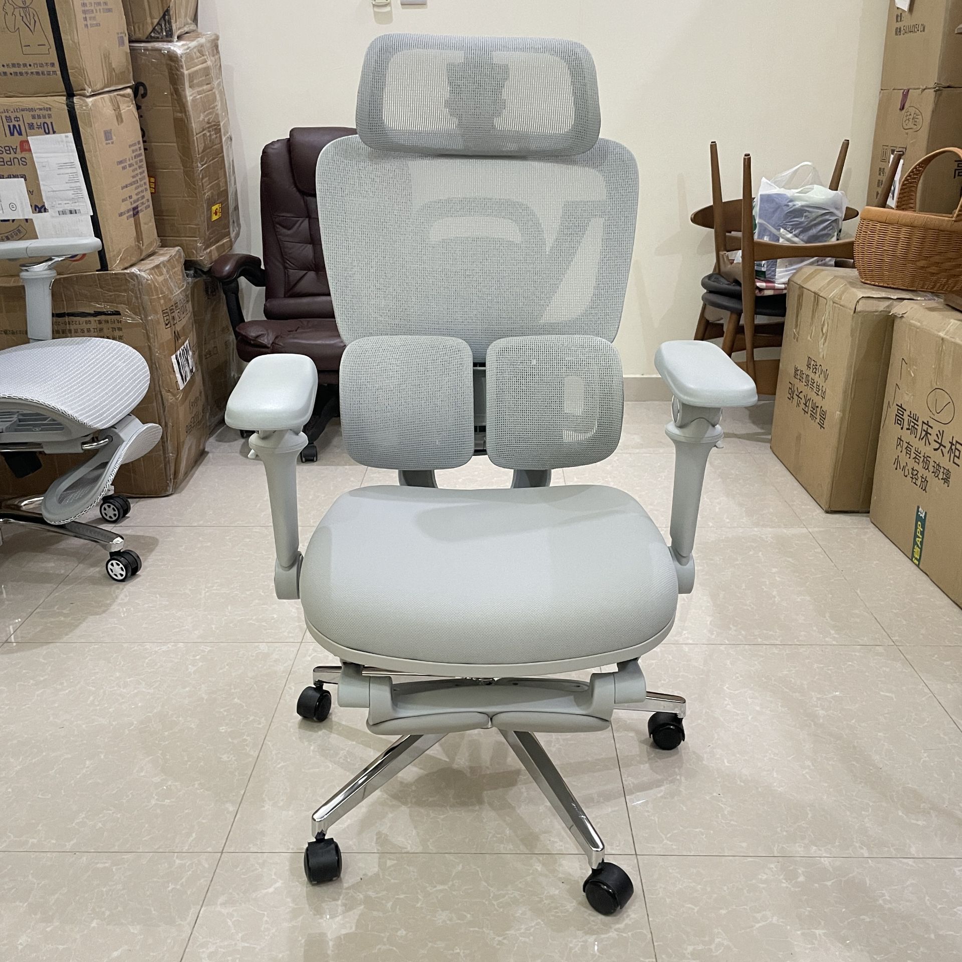 Office Tables & Seating - Image 2