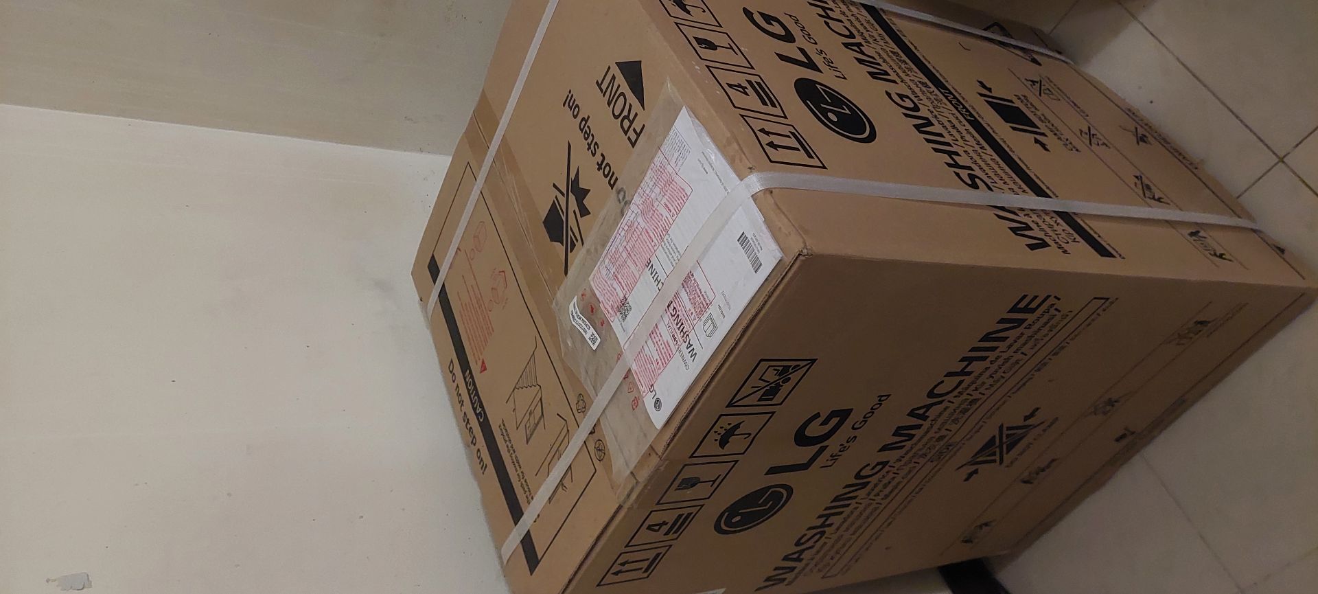 Brand New LG 9kg topload washing machine. - Image 4