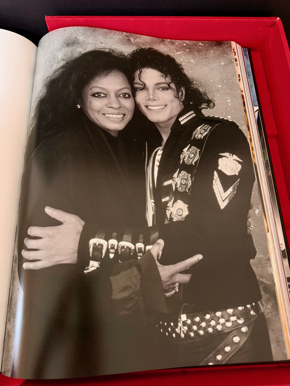 The Official Michael Jackson Opus - Image 7