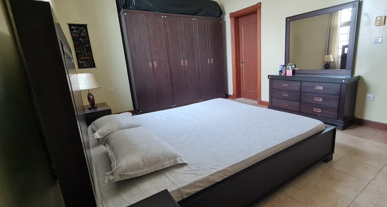 FULL BEDROOM SET FOR S A L E ! - Image 1