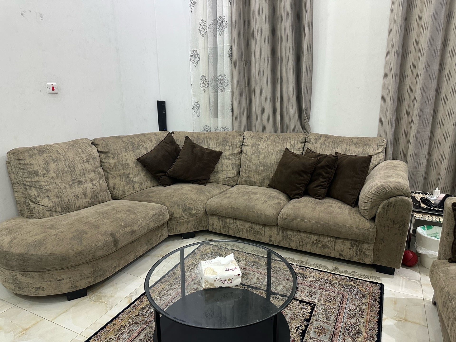 Sofa  - Image 3