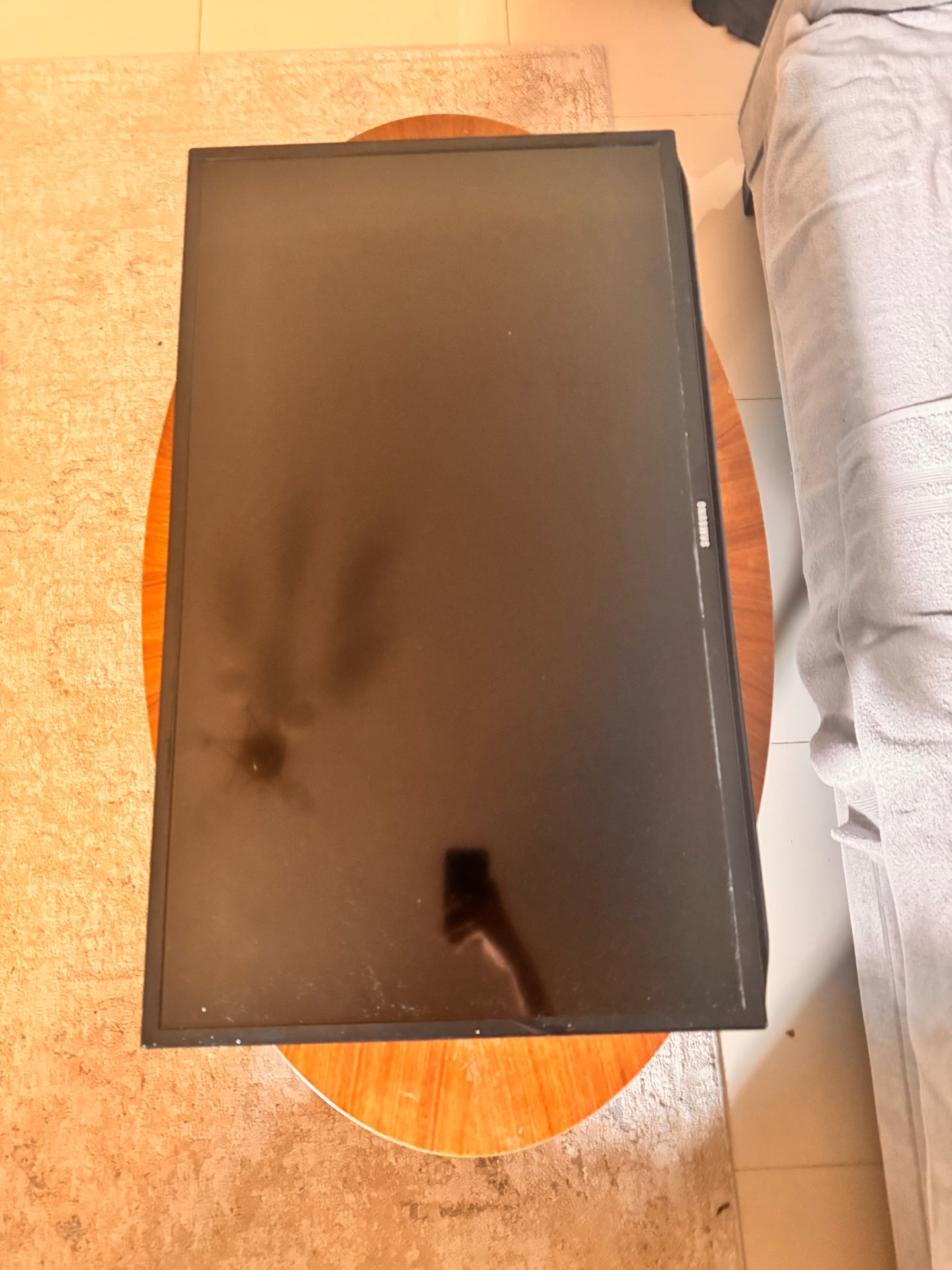 Television (TV) - Image 1