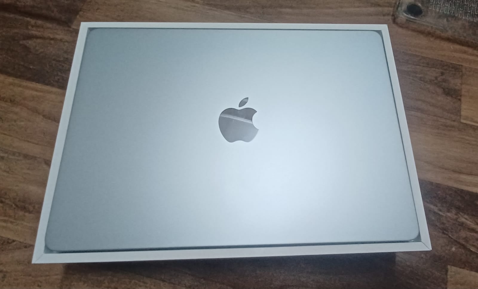 MacBook Air M4 13” | 16GB RAM | 256GB SSD | + Under Warranty - Image 4
