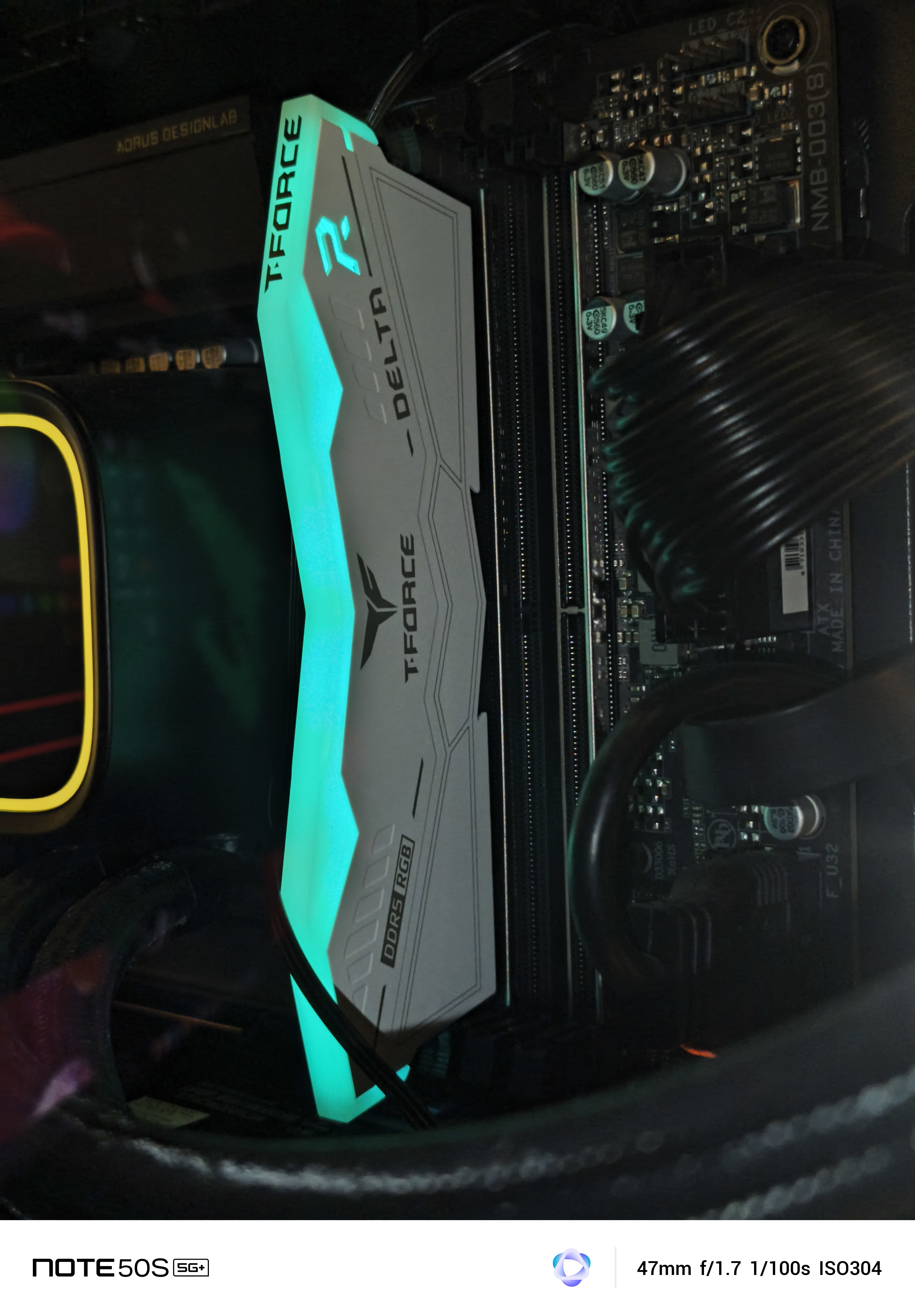 T-Force 16 GB  RGB GDDR5 6000 MHZ  - Image 2