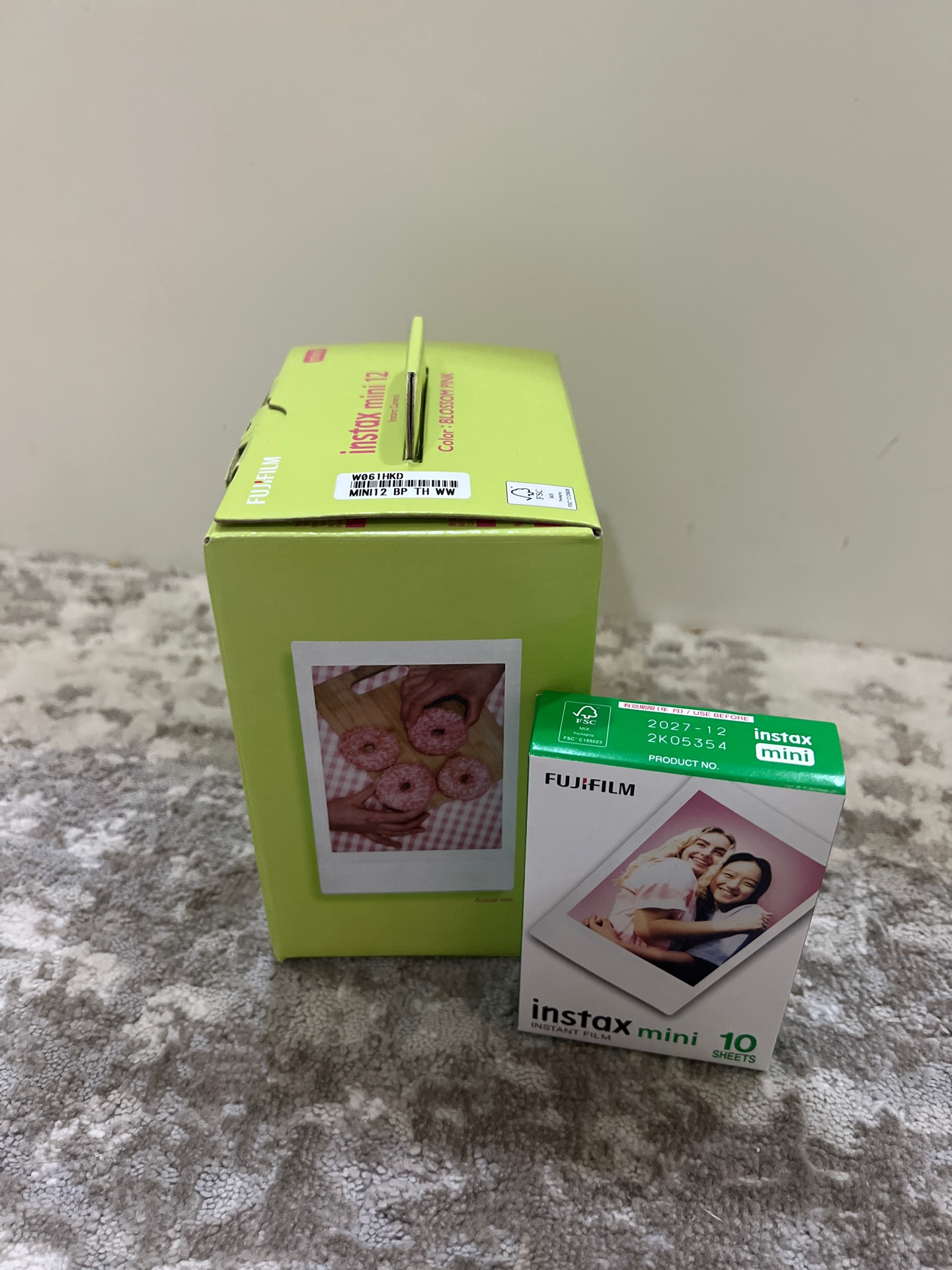 Fujifilm Instax Mini 12 – Blossom Pink - Image 4