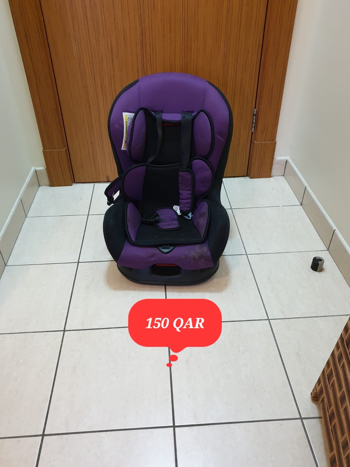 Car seat for kids almost new rarely used - Image 1