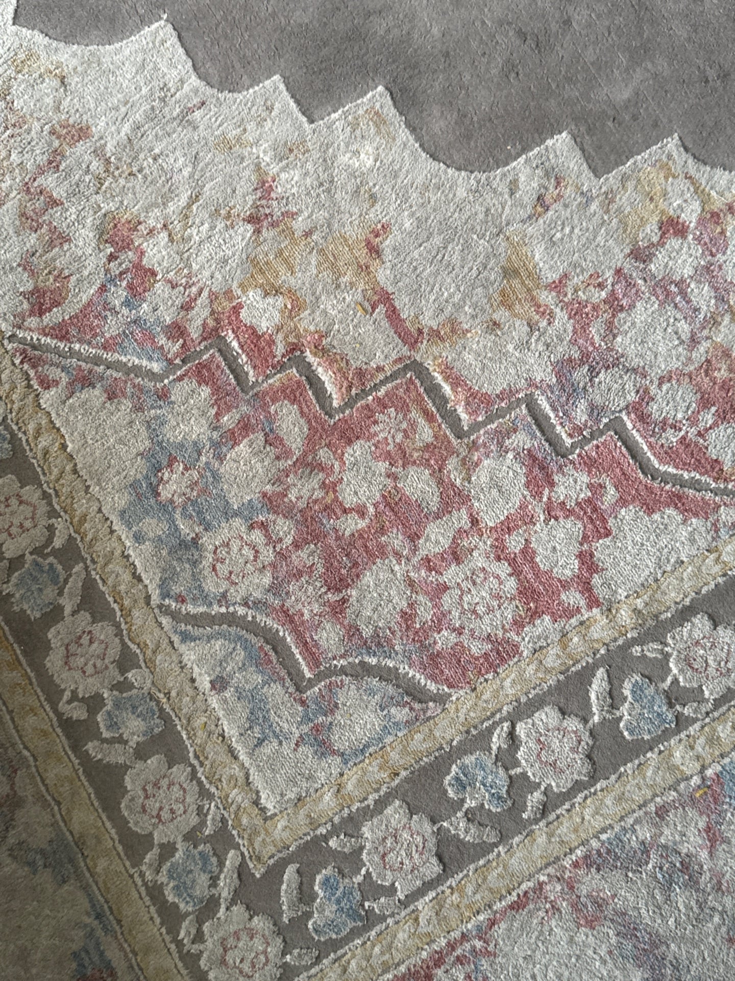 Carpet - Image 3