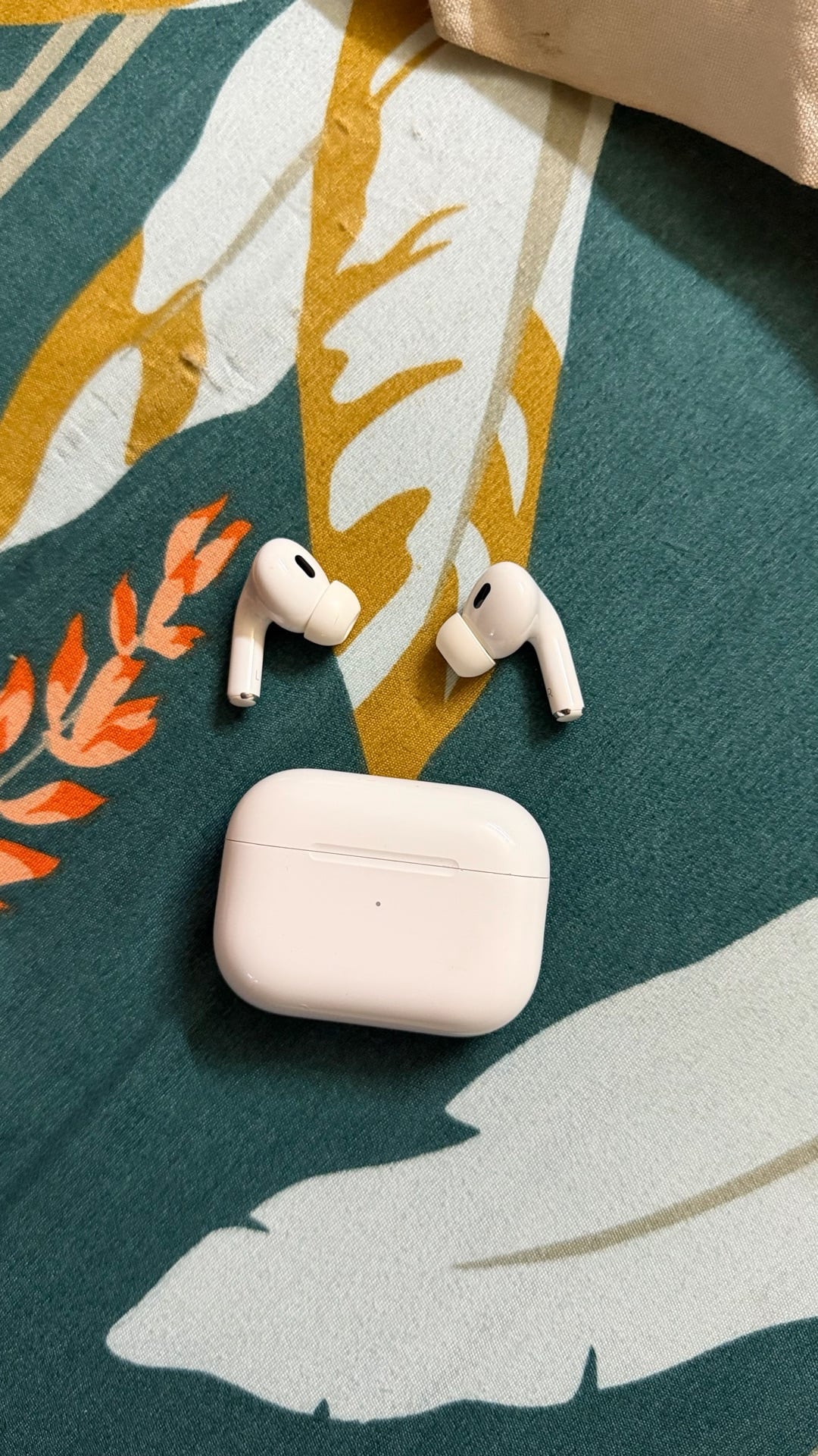 Apple Airpods Pro 2 Type C  - Image 4
