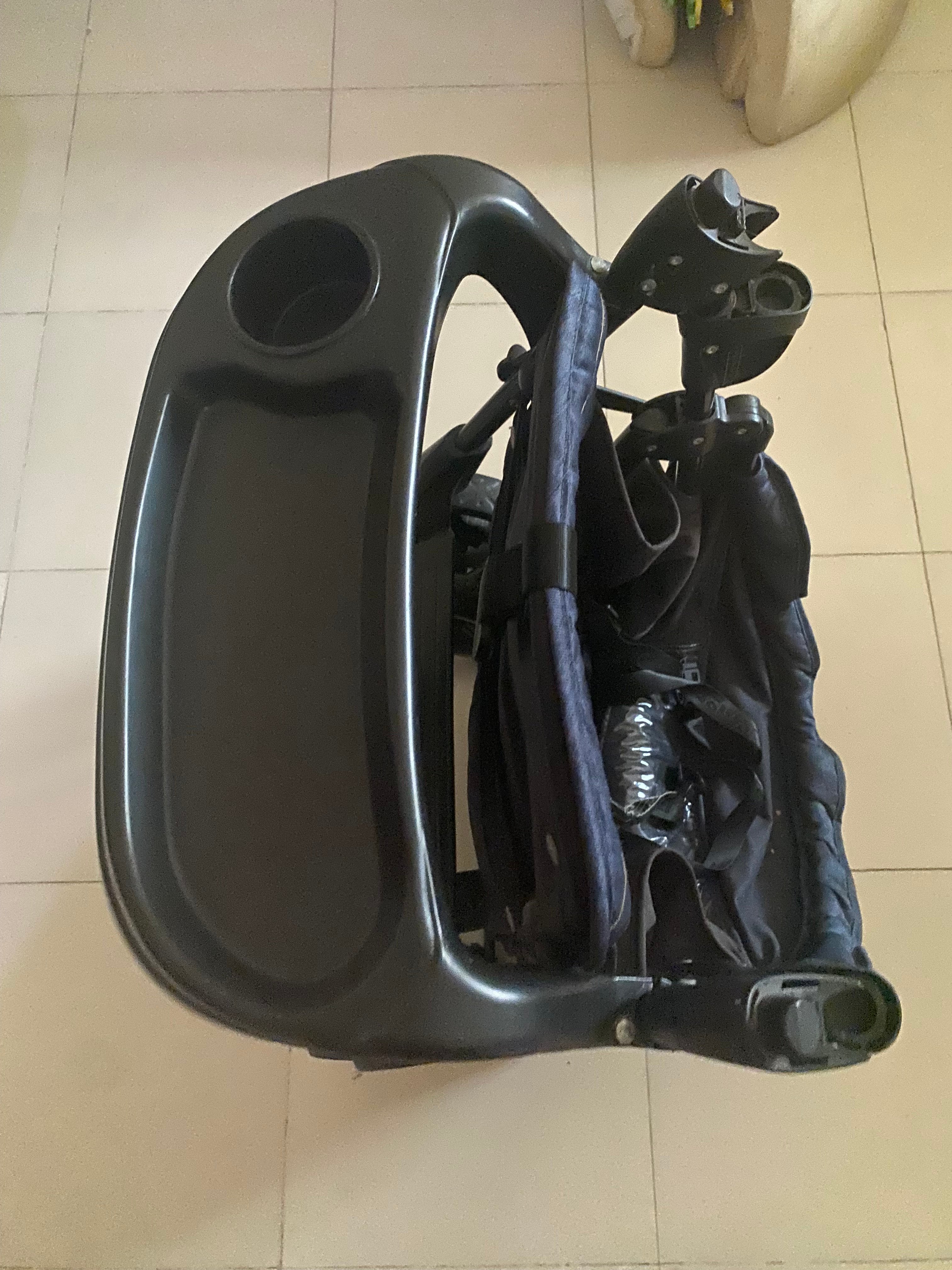 Juniors Baby Stroller, baby carrier and baby booster - Image 4