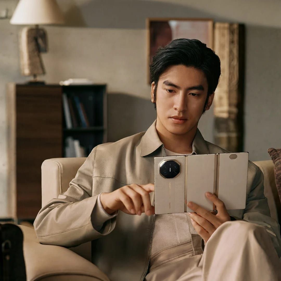 Huawei Mate XT Ultimate Design 1TB White  - Image 7