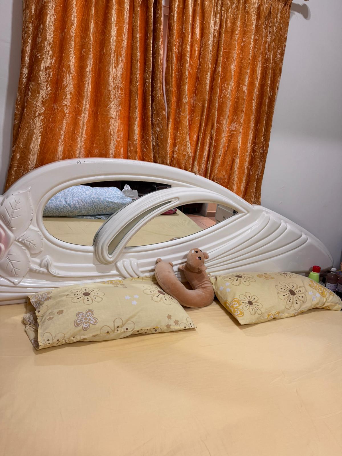 Double Bed with 2x bed side tables - Image 3