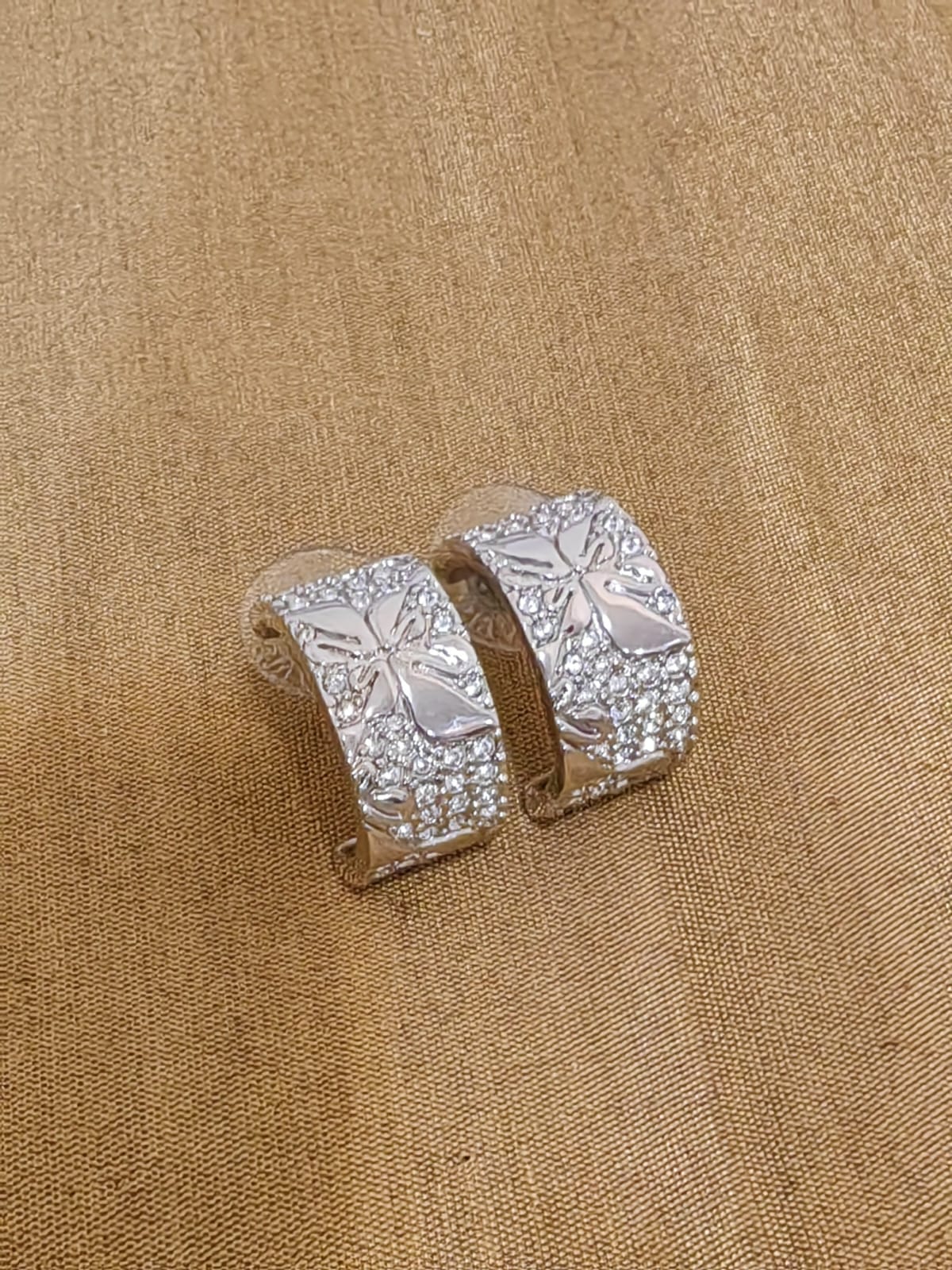 Swarovski silver earringa - Image 2