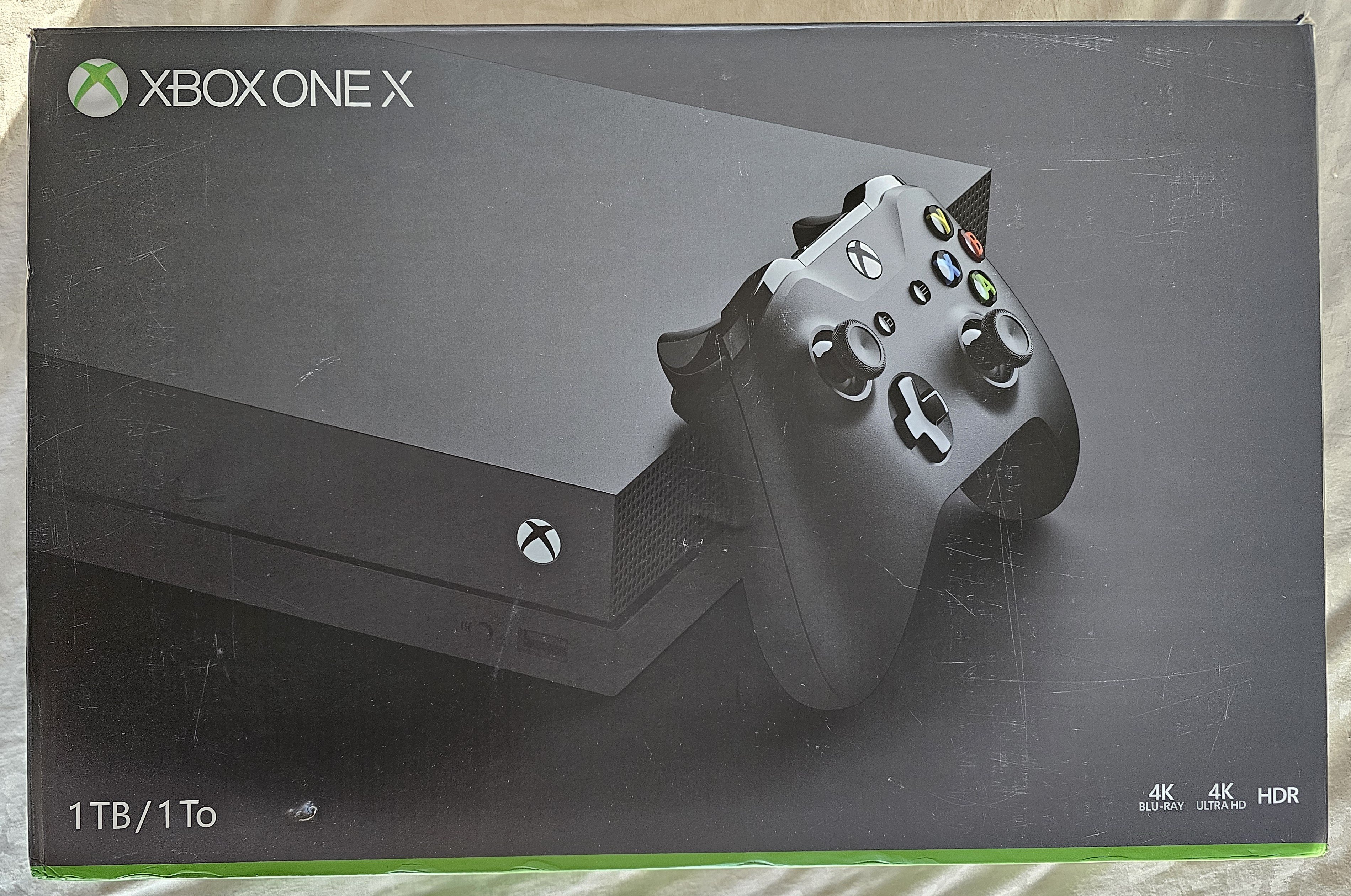 XBOX ONE X 1TB in great condition with box, controller & cable - Image 1