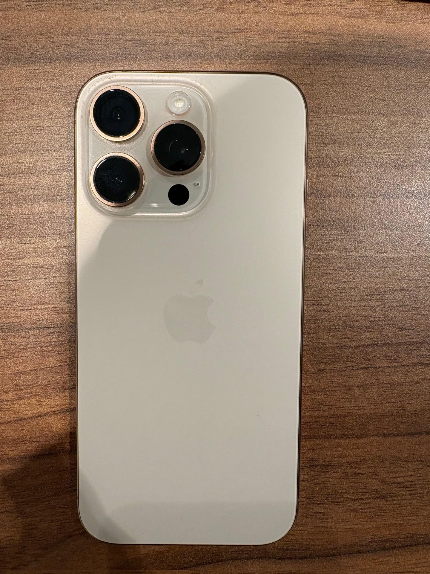 I phone 16pro Dessert Titanium 256gb - Image 2
