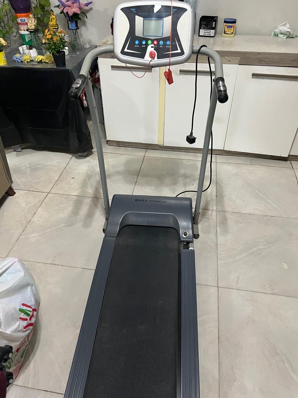 جهاز المشي القابل للطي X502 - مستعمل - حالة جيدة - Image 7