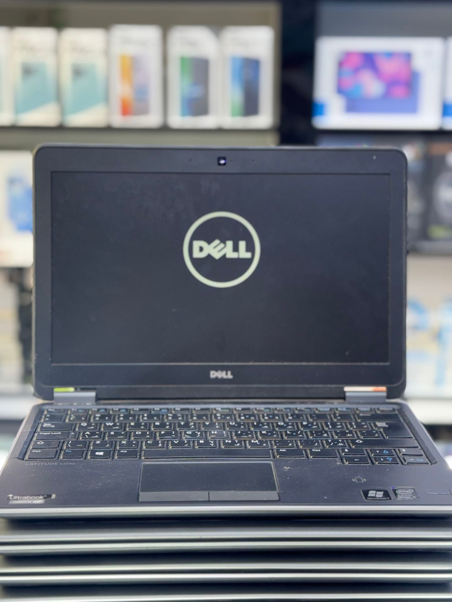 DELL Core i7 Laptop
8GB RAM
256GB SSD - Image 1